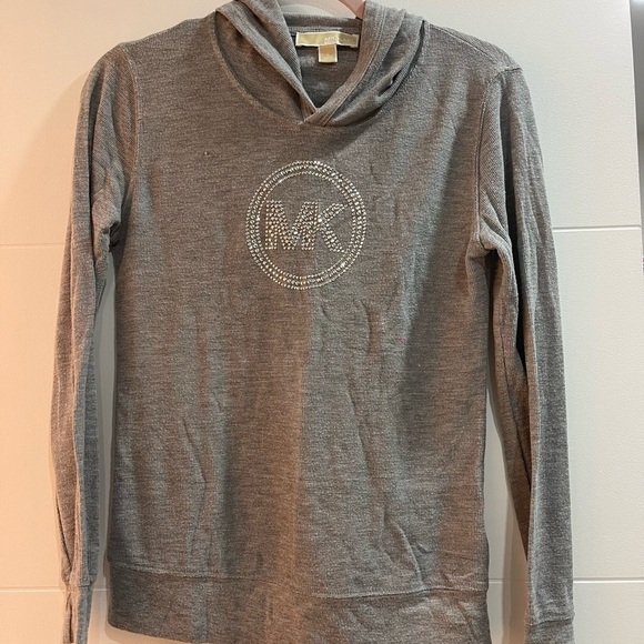 Grey hottie - Picture 1 of 1